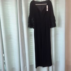Ellie Tahara jumpsuit. Sz 4, black, nwt. Tag marked at 478$.